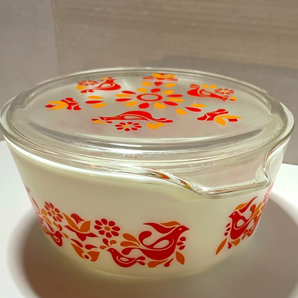 Vintage Pyrex Friendship Casserole Red and Orange with Lid *Read Description*